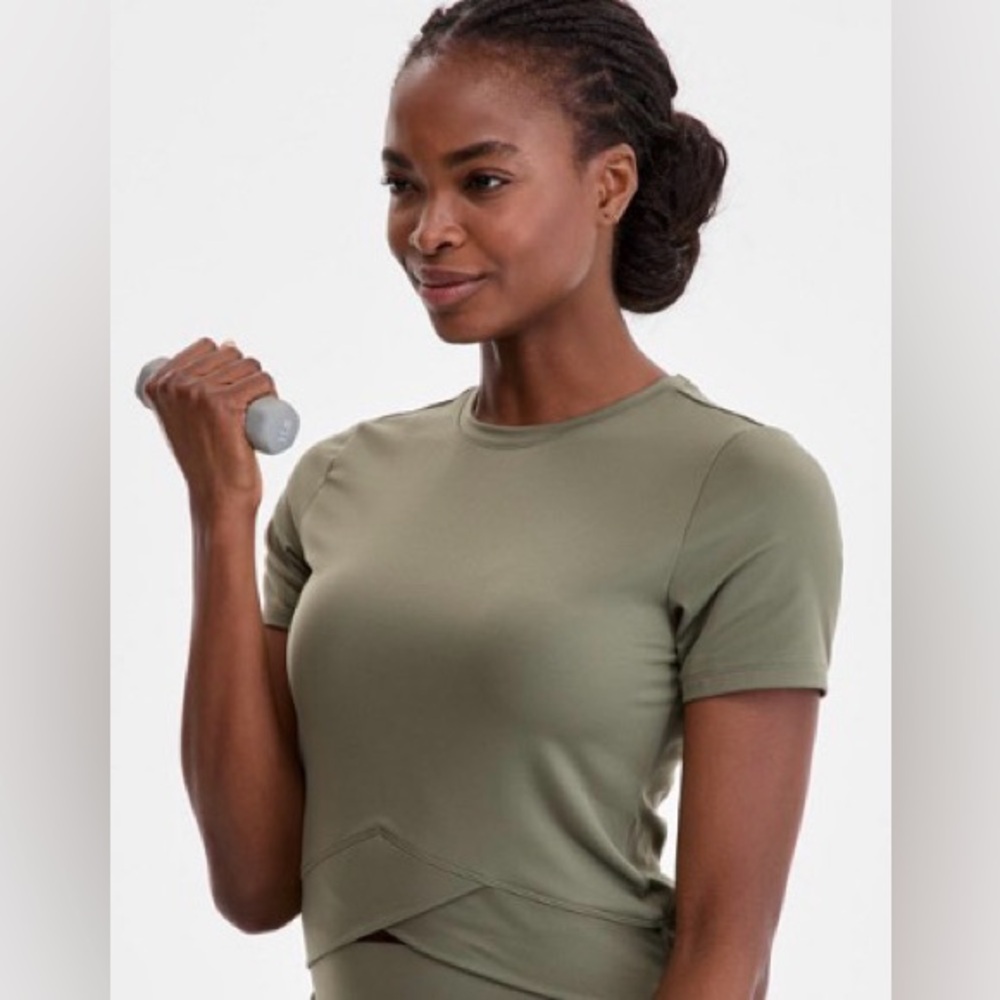 NWT Ideology Overlap Cropped Crewneck T-shirt Fatigue Green